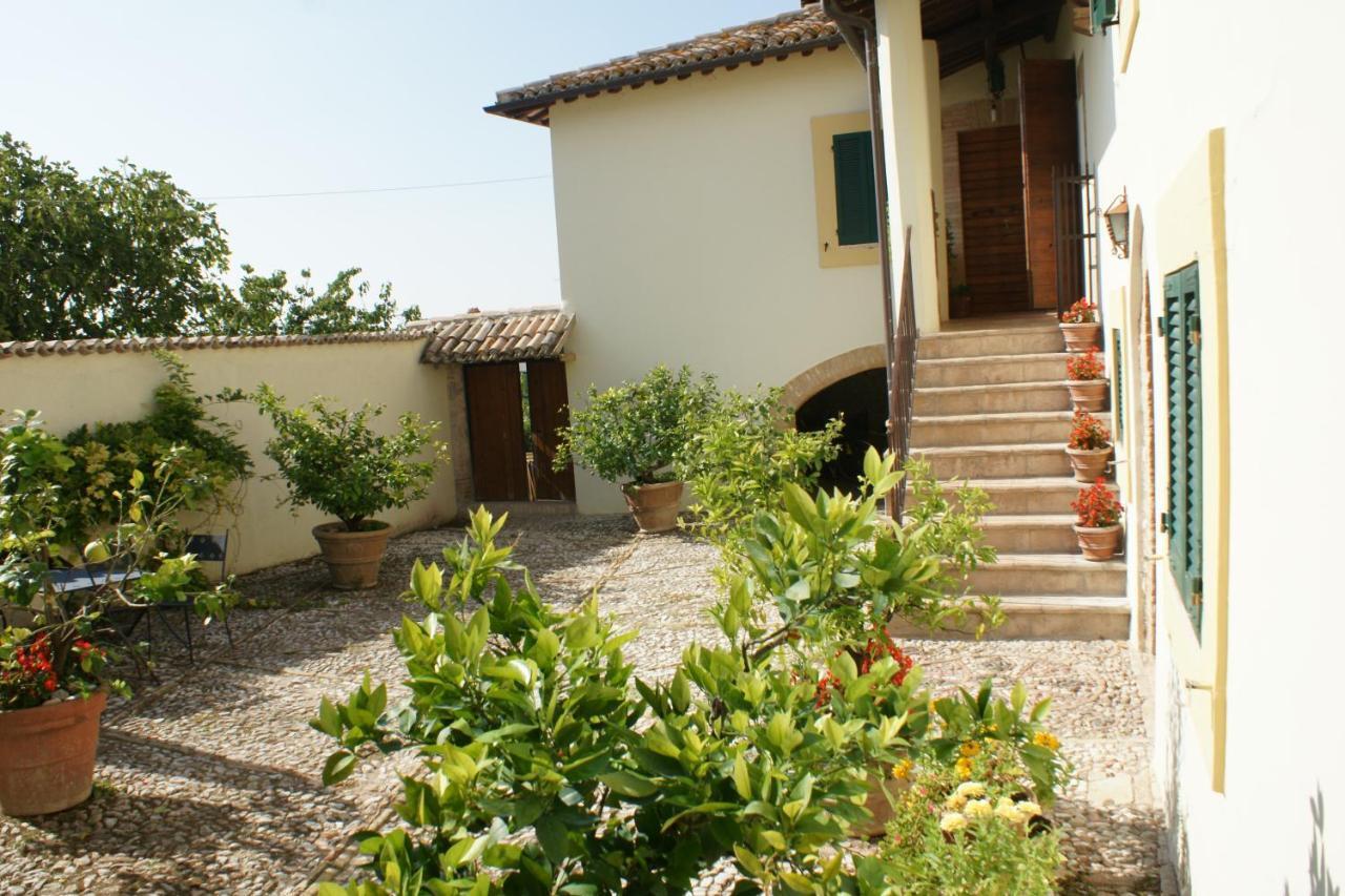 La Palombaia Guest House Spoleto Luaran gambar